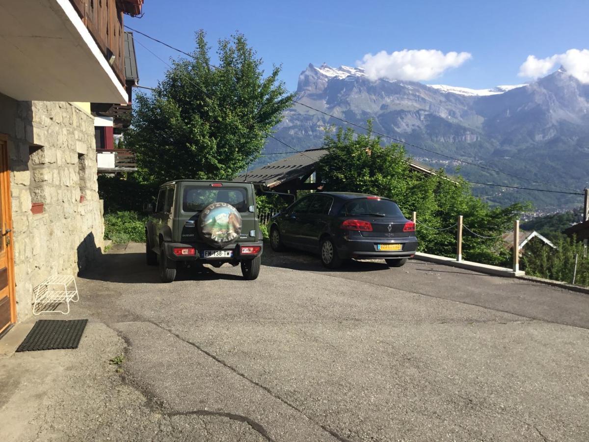 Chambre Independante Avec Salle De Bain Independante Au Rdc D Un Chalet A 25 Kms Chamonix 圣热尔韦莱班 外观 照片